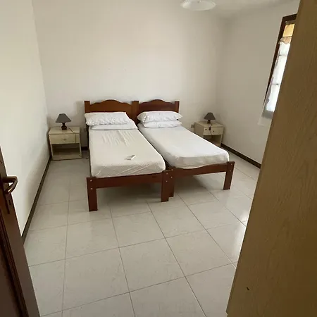 Apartamento Con 3 Camera Vicino Al Centro Di